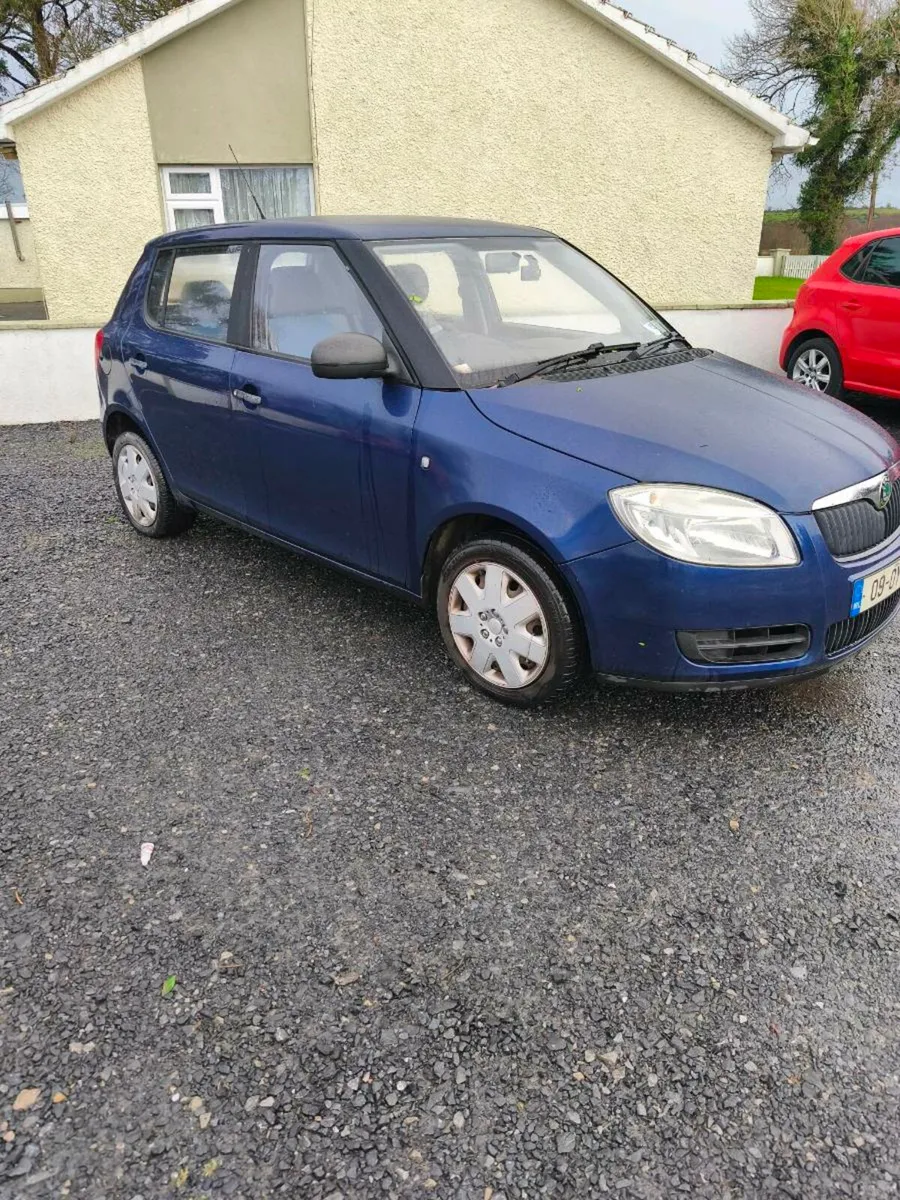 2009 Skoda fabia 1.2p. ncted - Image 2