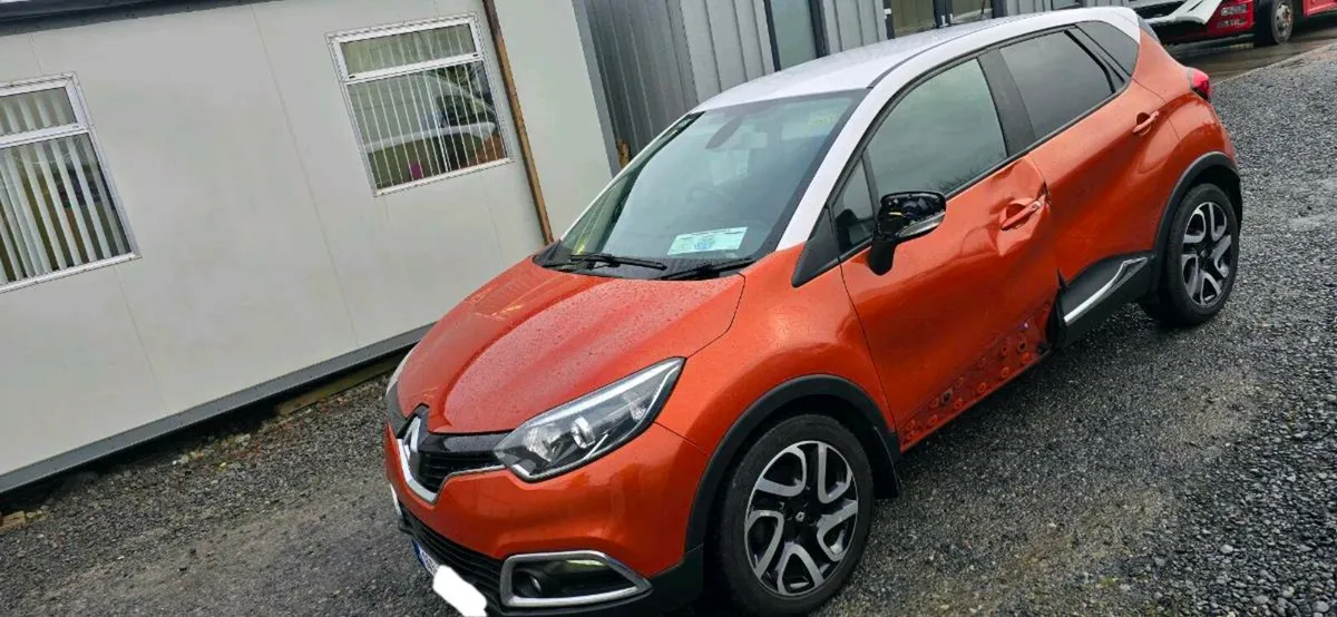 141 RENAULT CAPTUR AUTO - Image 1