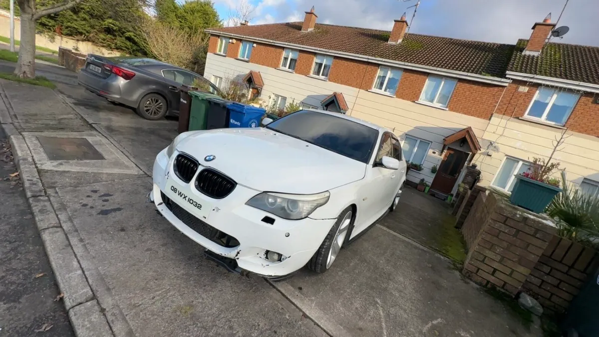 BMW 520 msport - Image 1