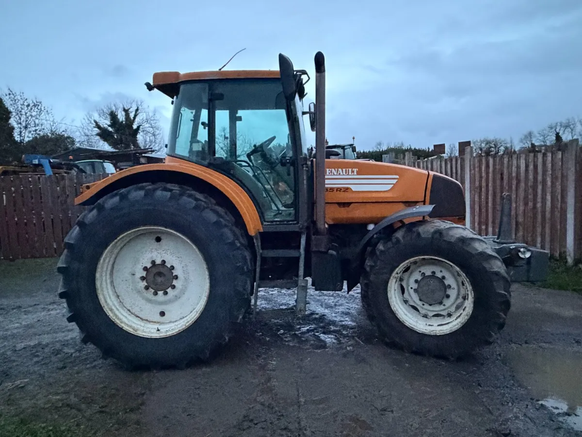 Renault ares 735rz - Image 3