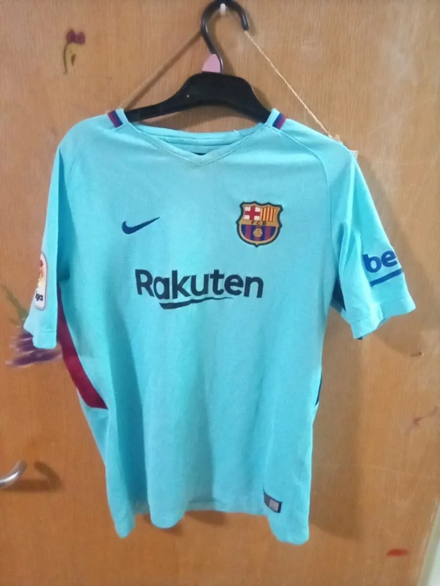 Football jerseys - Image 2