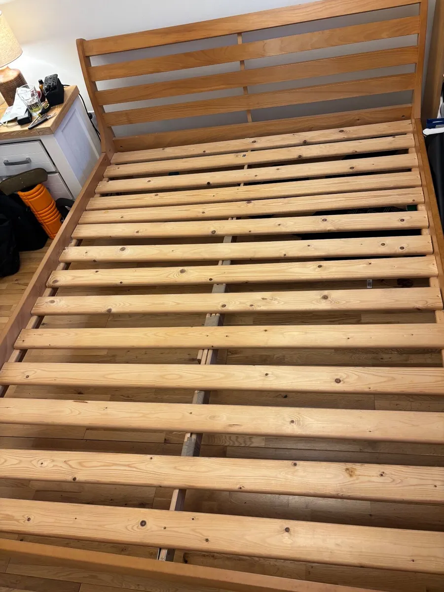 Bed frame King size Solid Wood - Image 3