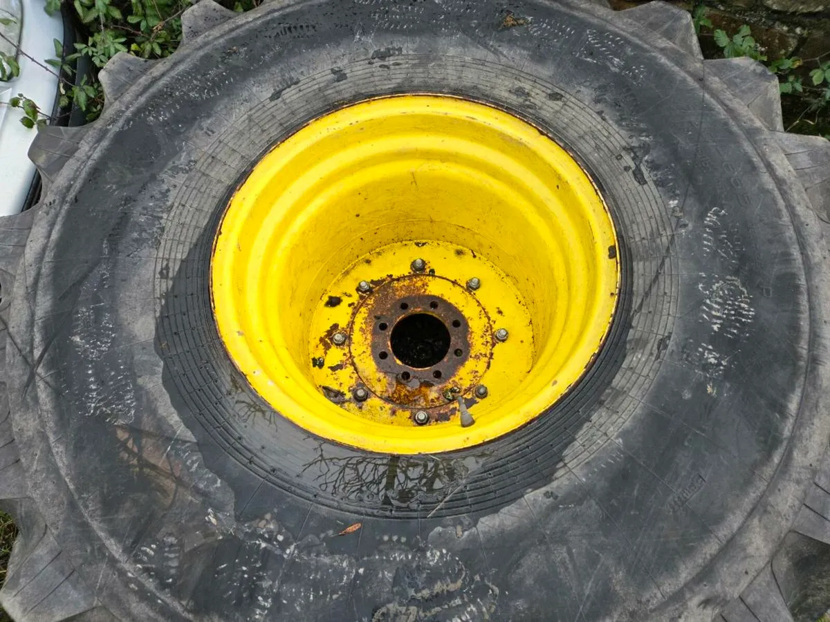 John Deere 2650 1988 - Image 3