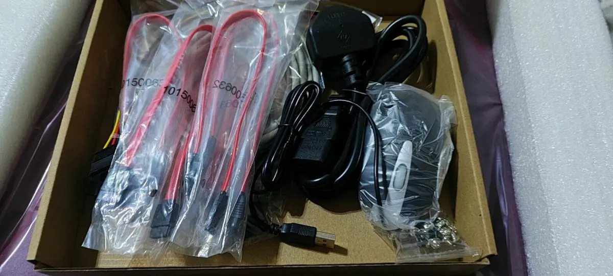 the set includes two professional camera recording - Image 4