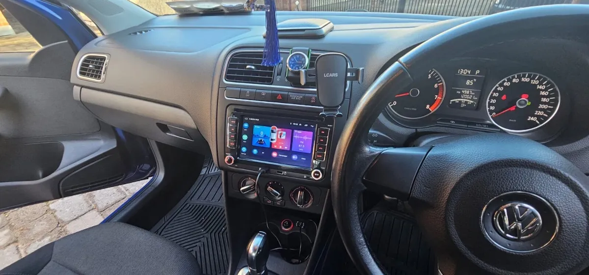 Volkswagen Polo 2012 - Image 4