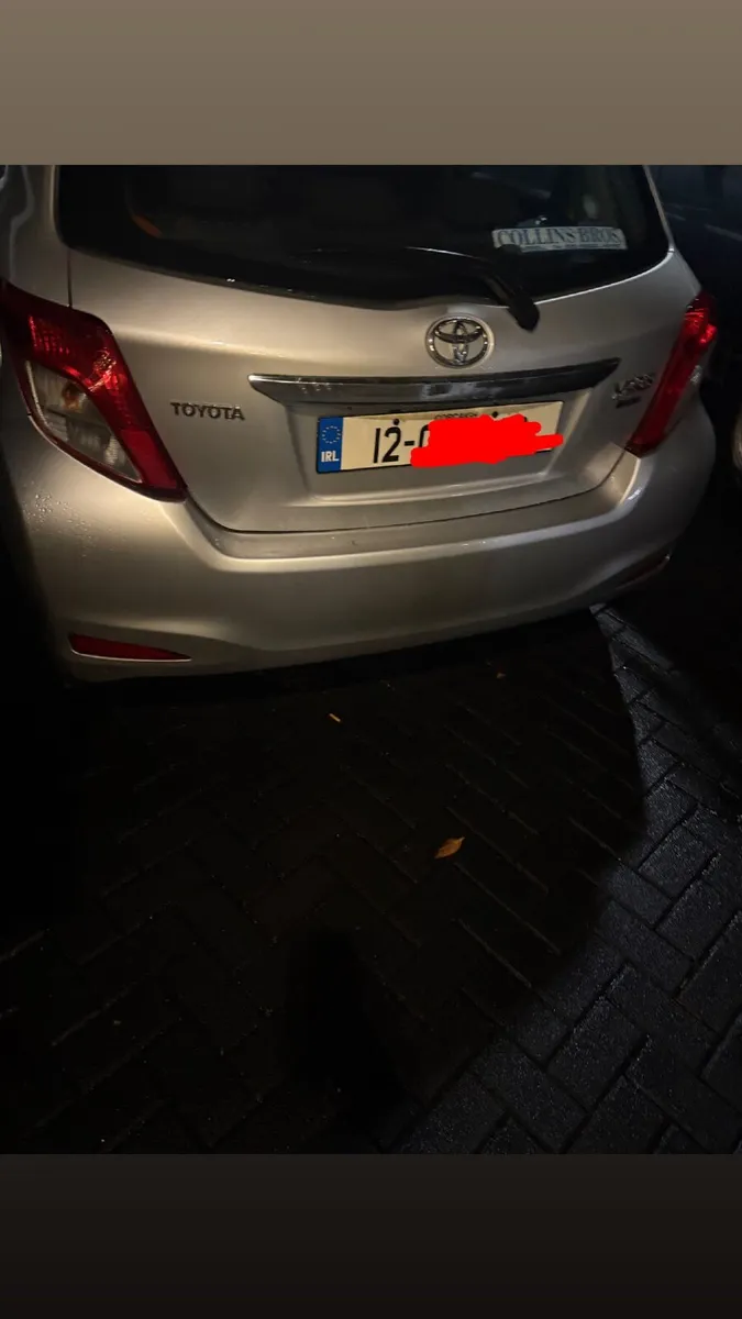 2012 Toyota Yaris 1.0L - Image 2