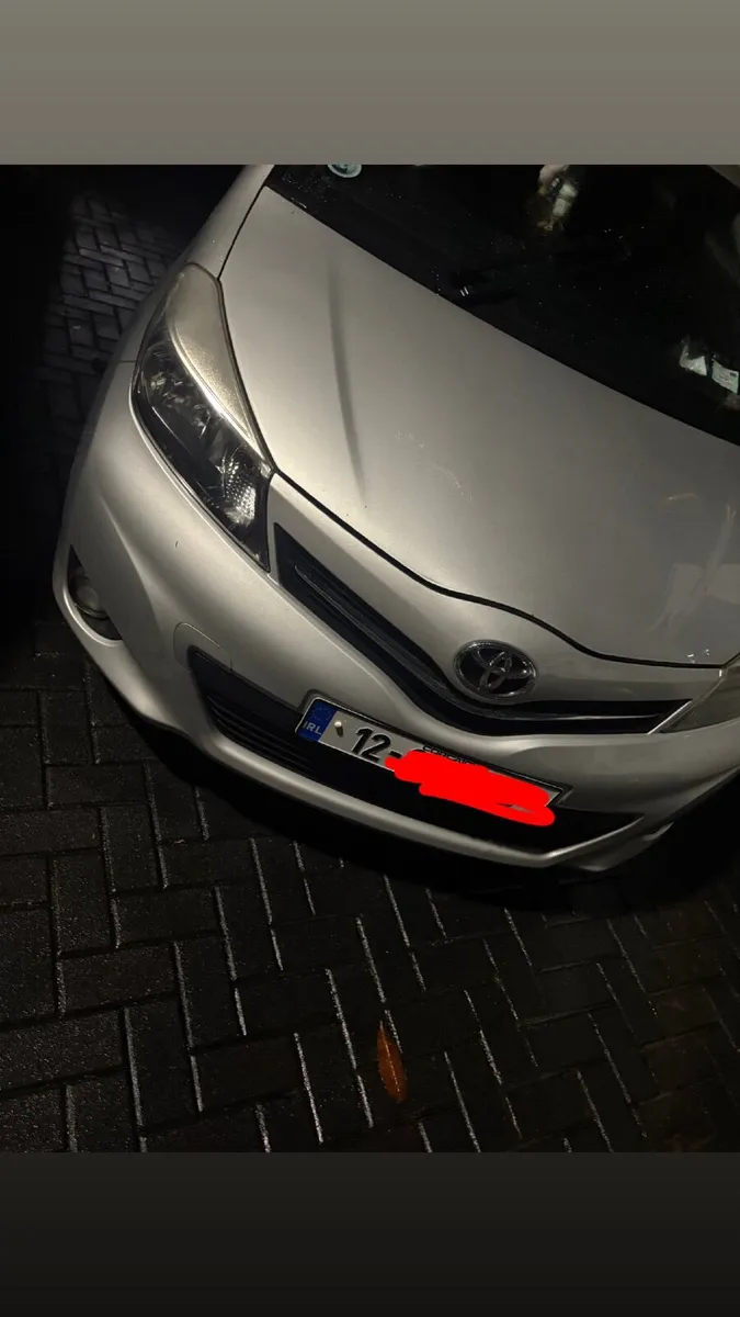 2012 Toyota Yaris 1.0L - Image 3