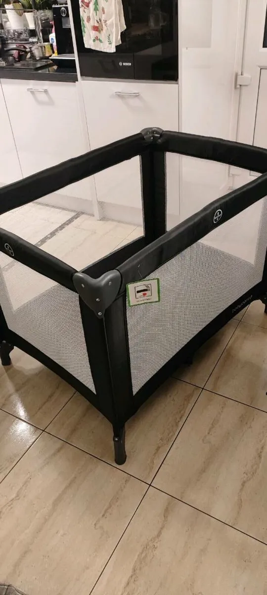 travel cot - Image 2