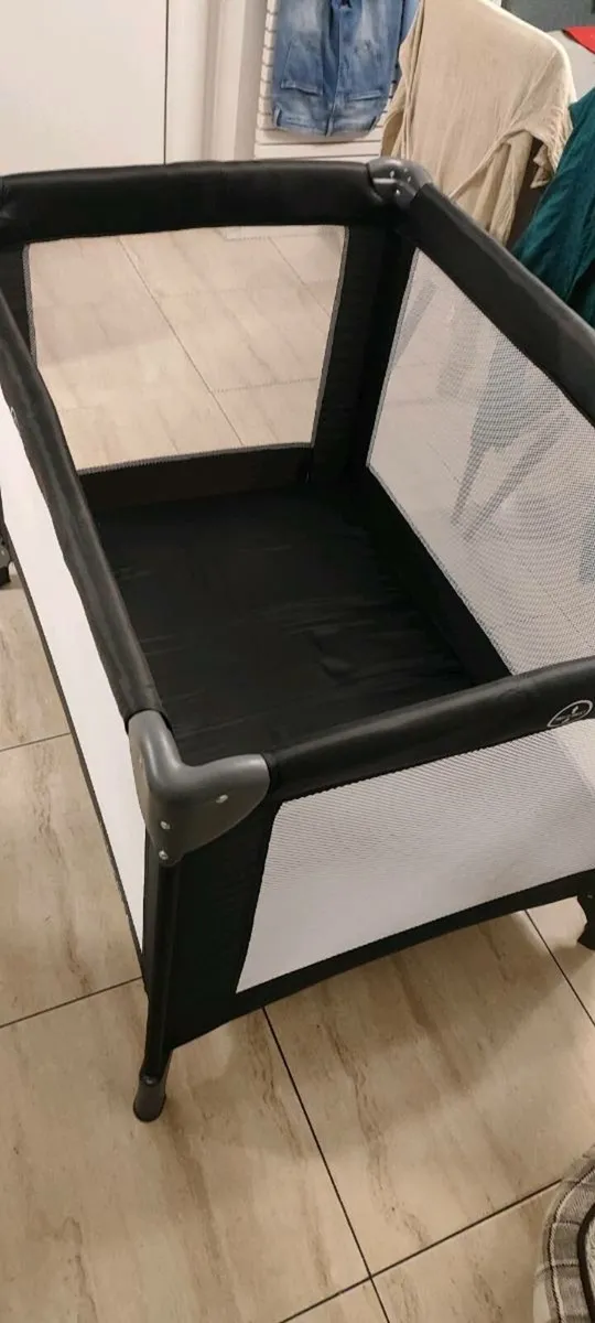 travel cot - Image 4