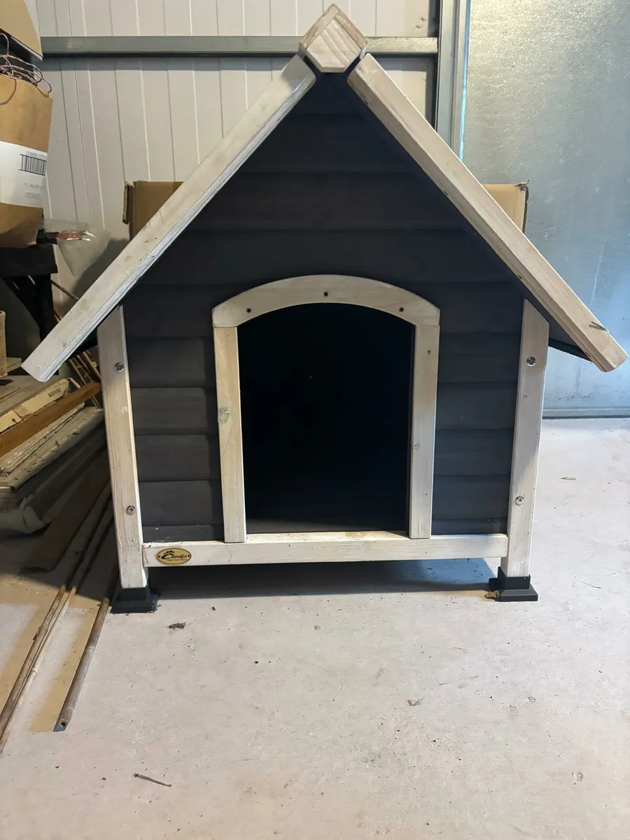 Dog Shed - Image 1