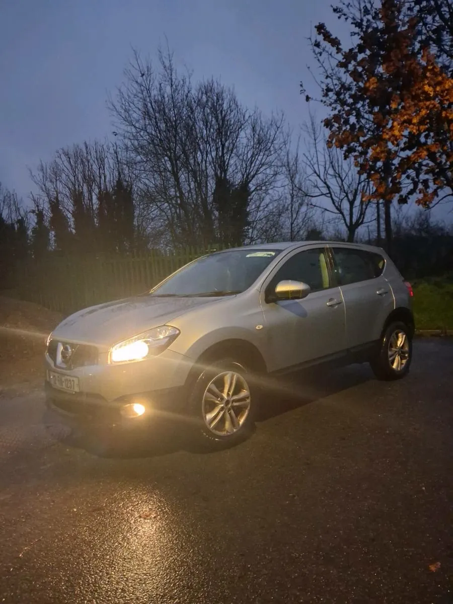 Nissan Quasqai for breaking or repairs - Image 2