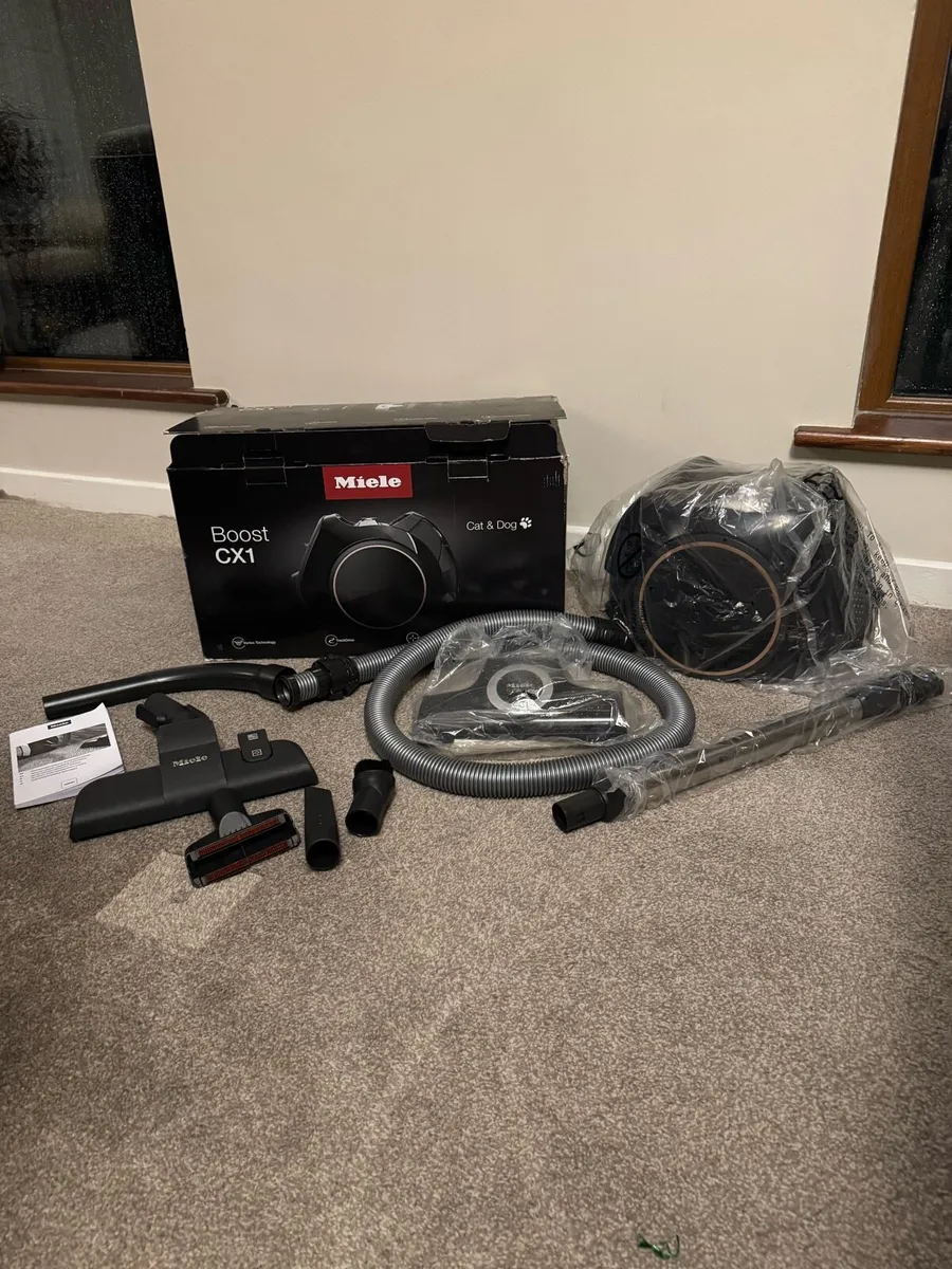 Miele hoover - Image 1