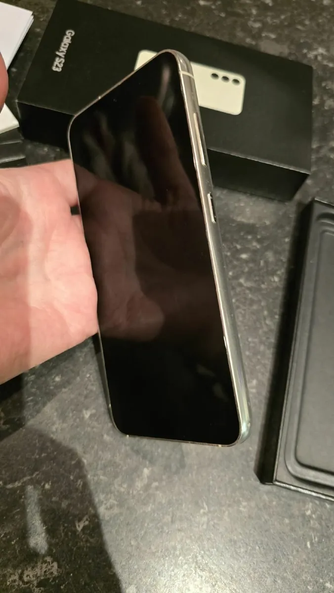 Samsung Galaxy S23 Phone - Excellent Condition - Image 3