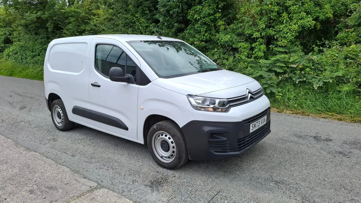 2023 Citroen Berlingo - Image 1