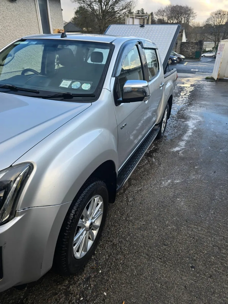 Isuzu D-Max 2020 - Image 3