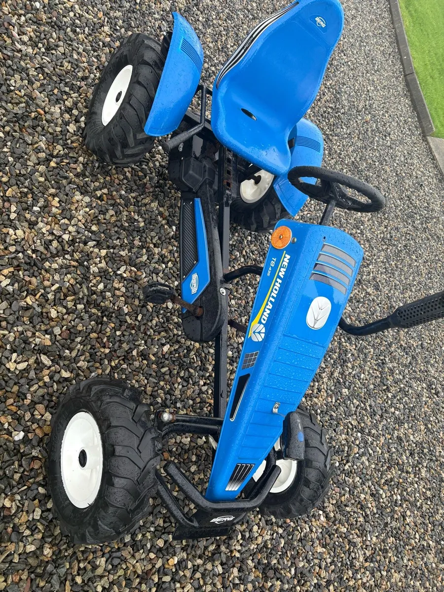 Berg new Holland Go Kart with extra seat - Image 1