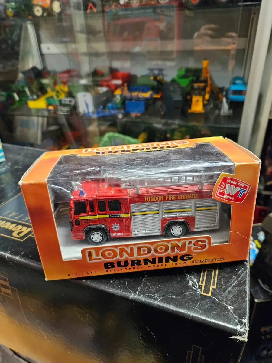 Corgi Fire Engine TV Series London's Burning