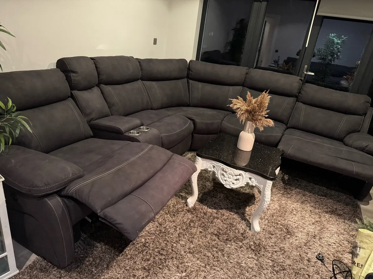 Harvey Normal electric recliner corner suite - Image 1