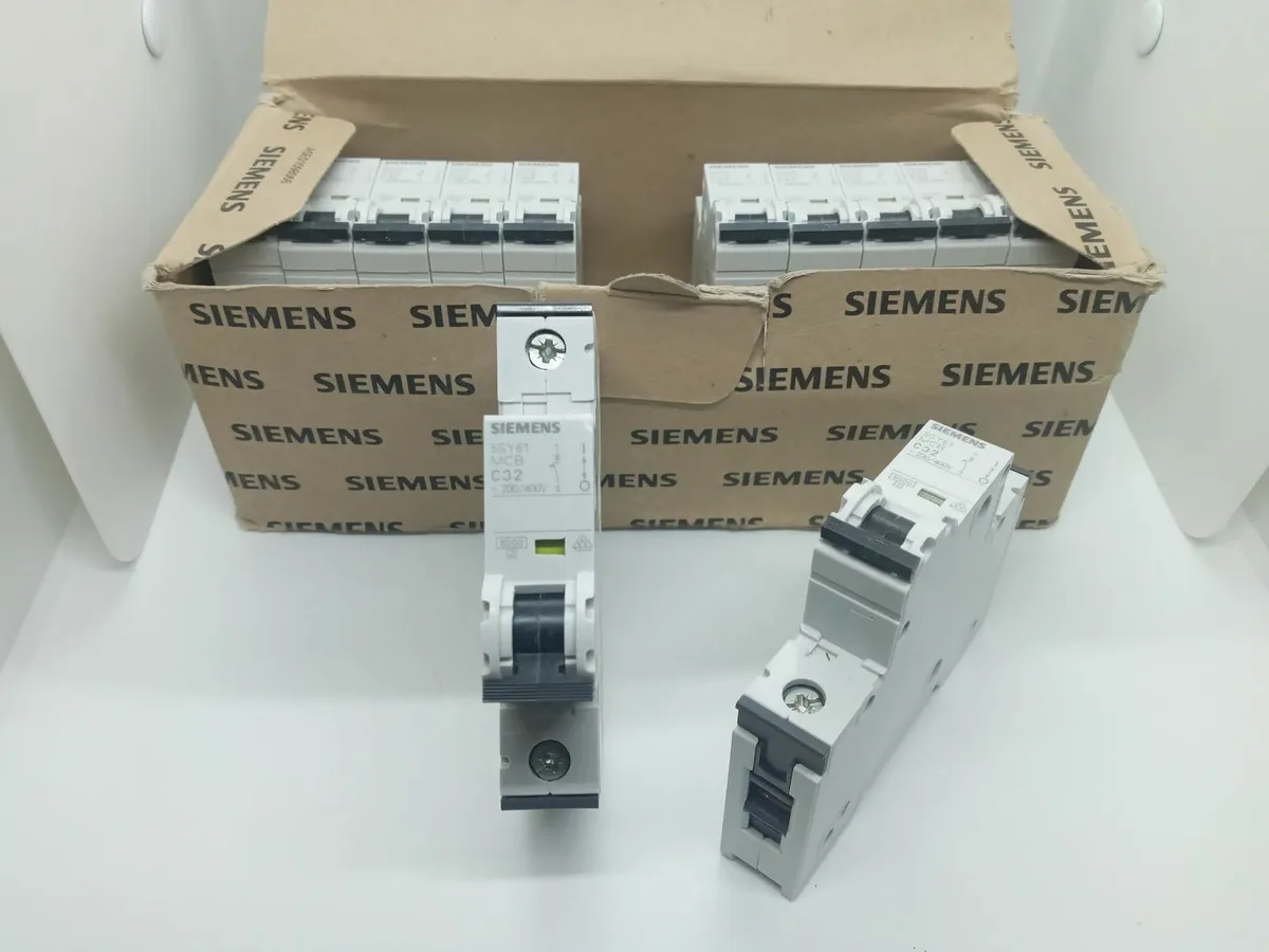 Delivery - Box Of 12 X Siemens 5sy6132-7 32a Mcb C - Image 4