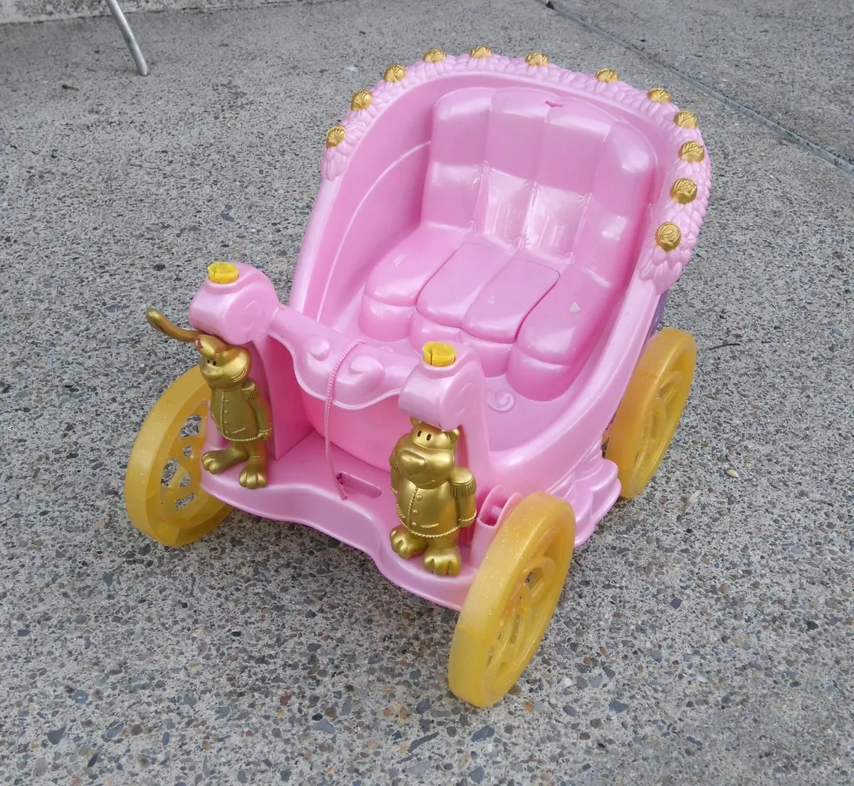 Zapf Creation Kids Pink Carriage (no Horse) Used. - Image 1