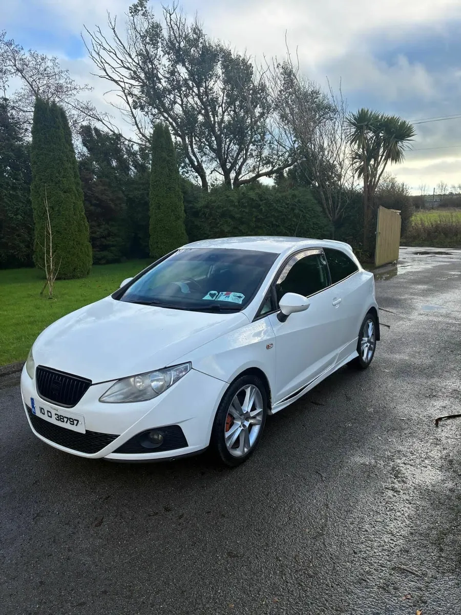 Spares or Repair 2010 Seat Ibiza 1.6 TDI Sport - Image 2