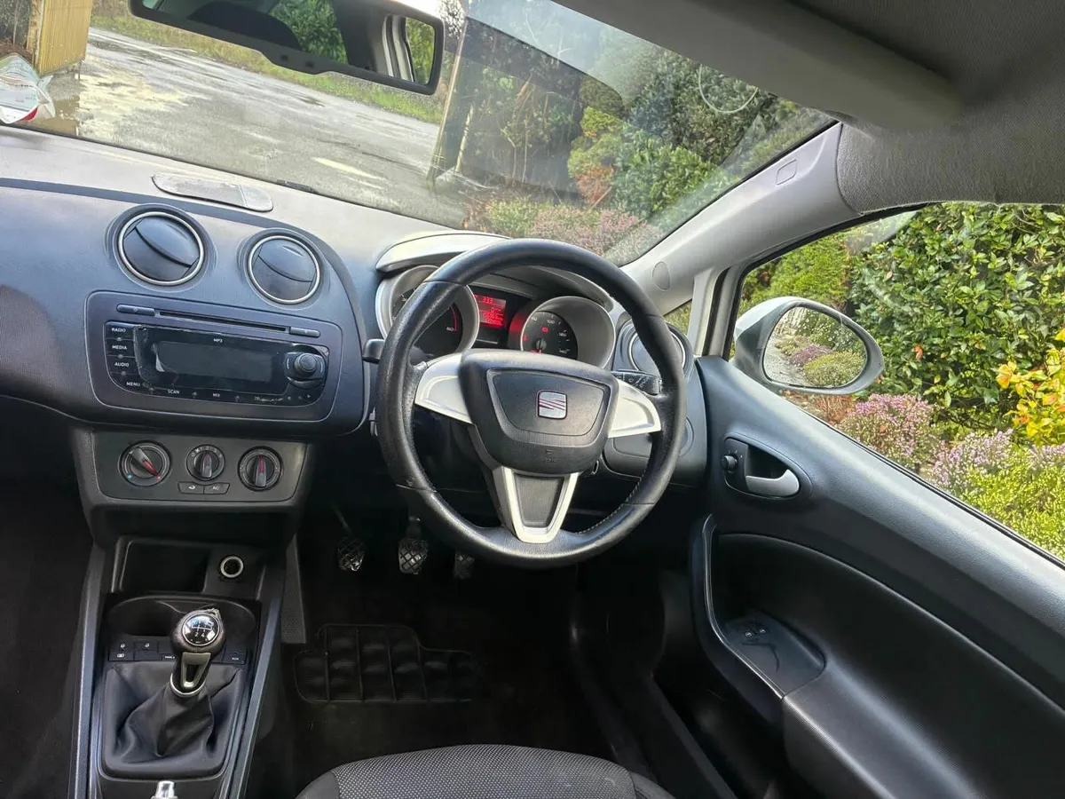 Spares or Repair 2010 Seat Ibiza 1.6 TDI Sport - Image 3