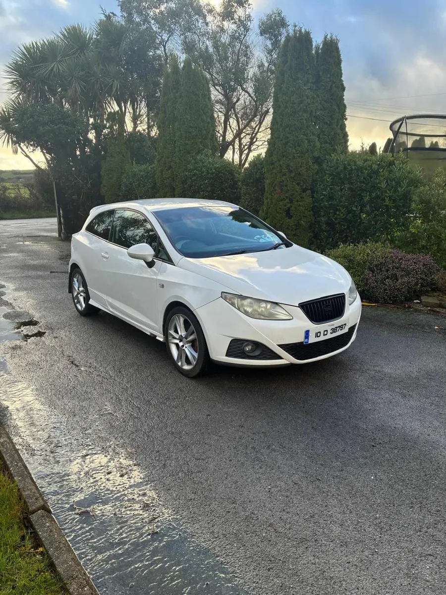 Spares or Repair 2010 Seat Ibiza 1.6 TDI Sport - Image 1
