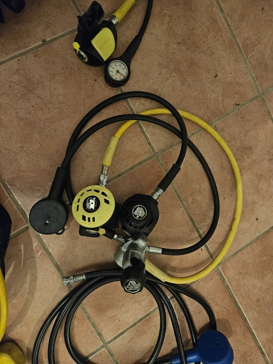 Apeks regulators - Image 3