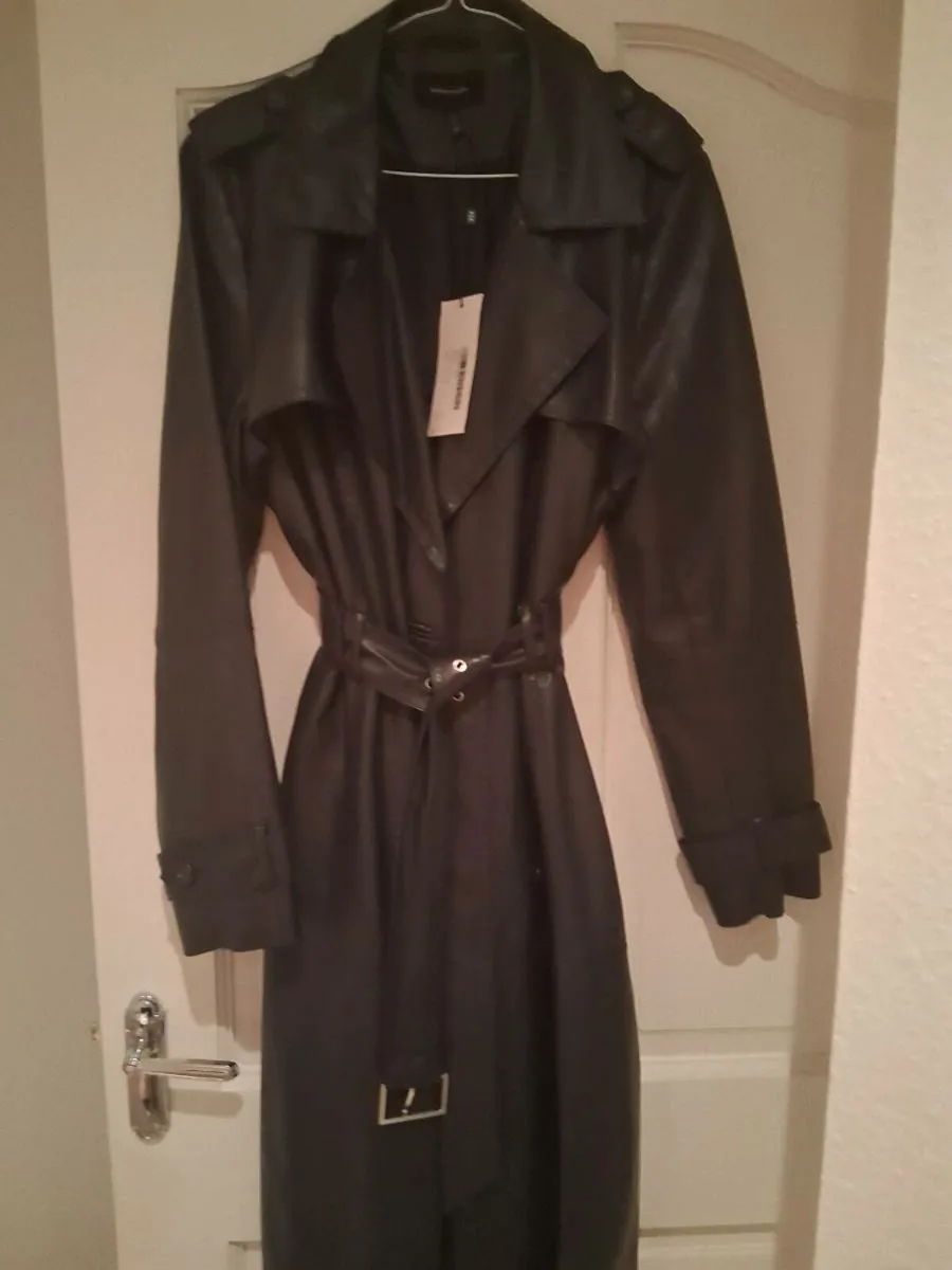 Navy leather karen millen coat - Image 1