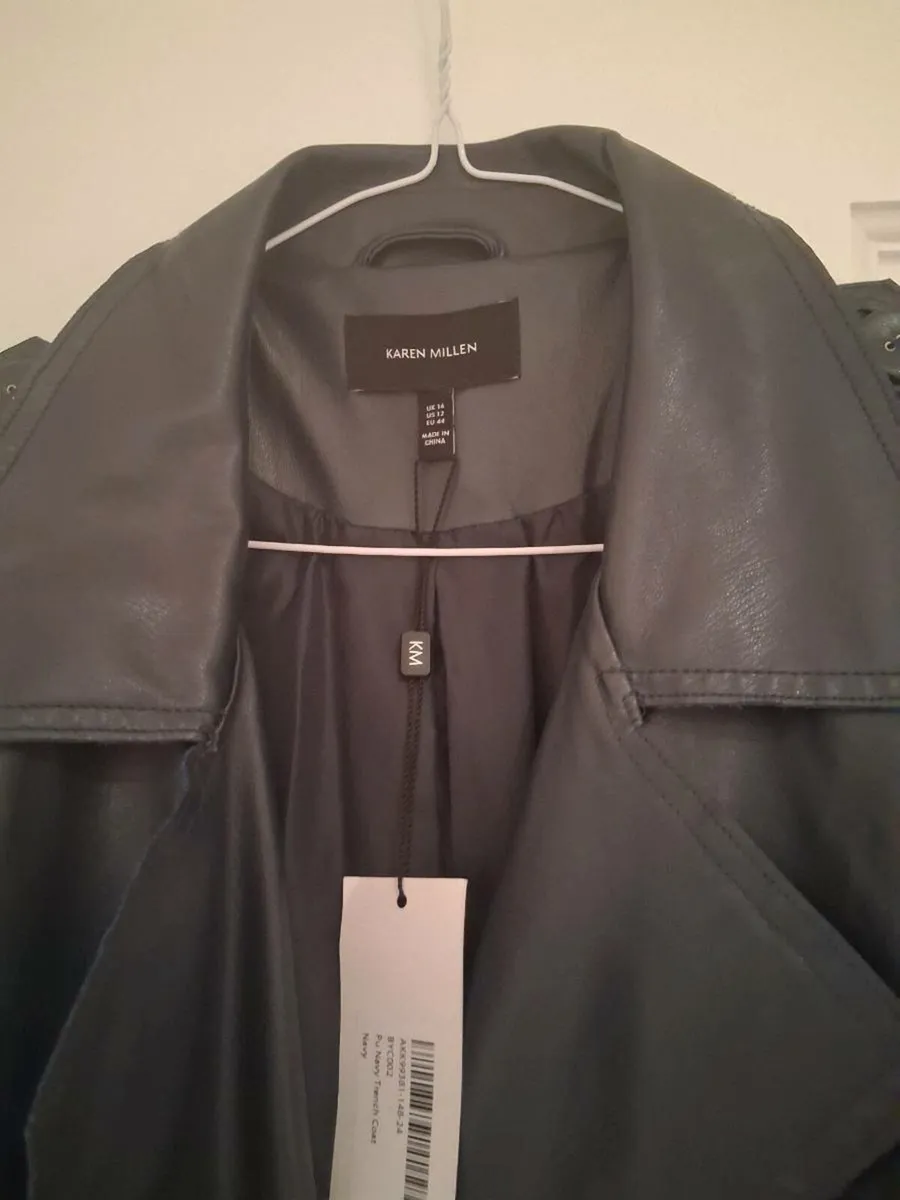 Navy leather karen millen coat - Image 3