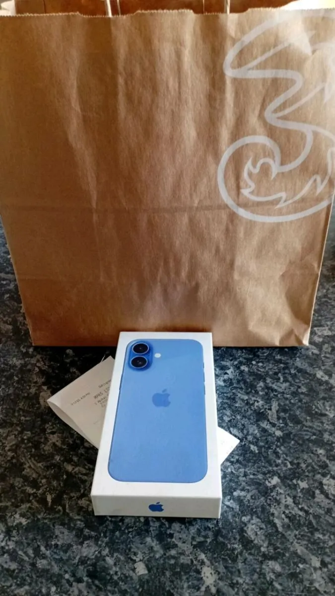 Iphone 16 brand new on the 3 network