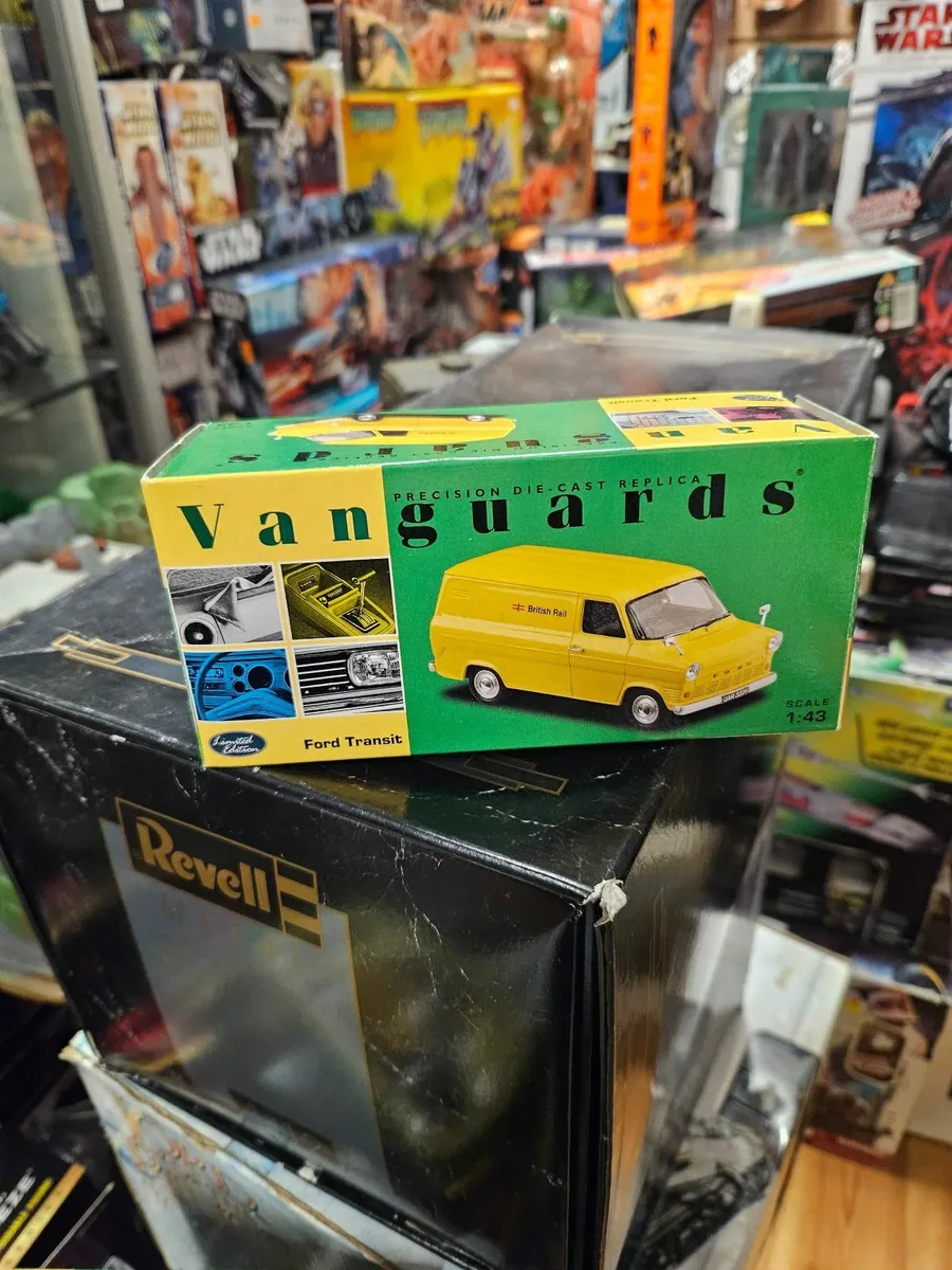 Corgi Vanguards Ford Transit Van