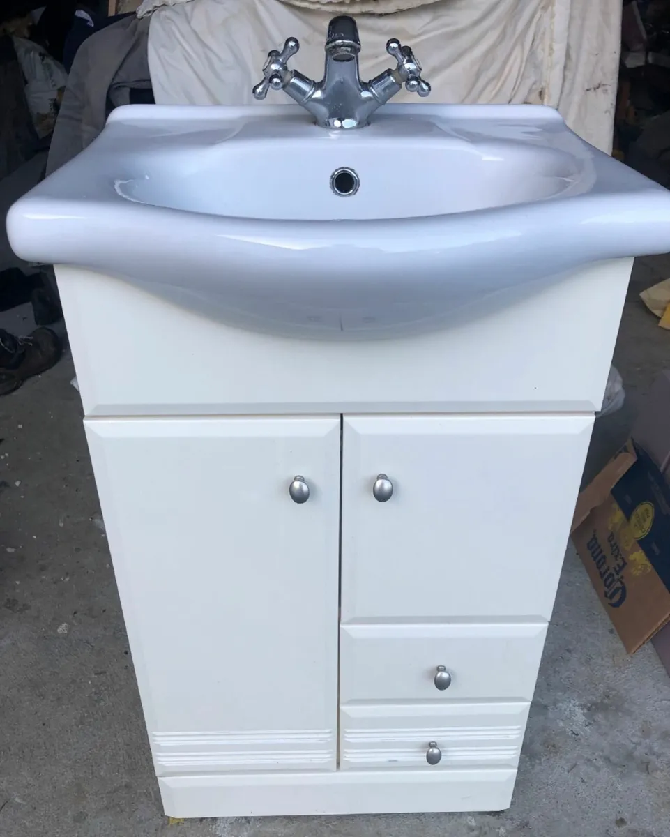 Vanity Unit - Image 1