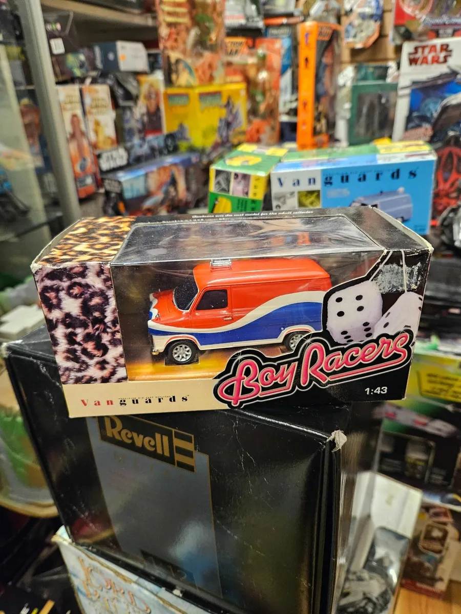 Corgi Vanguards Ford Transit Van