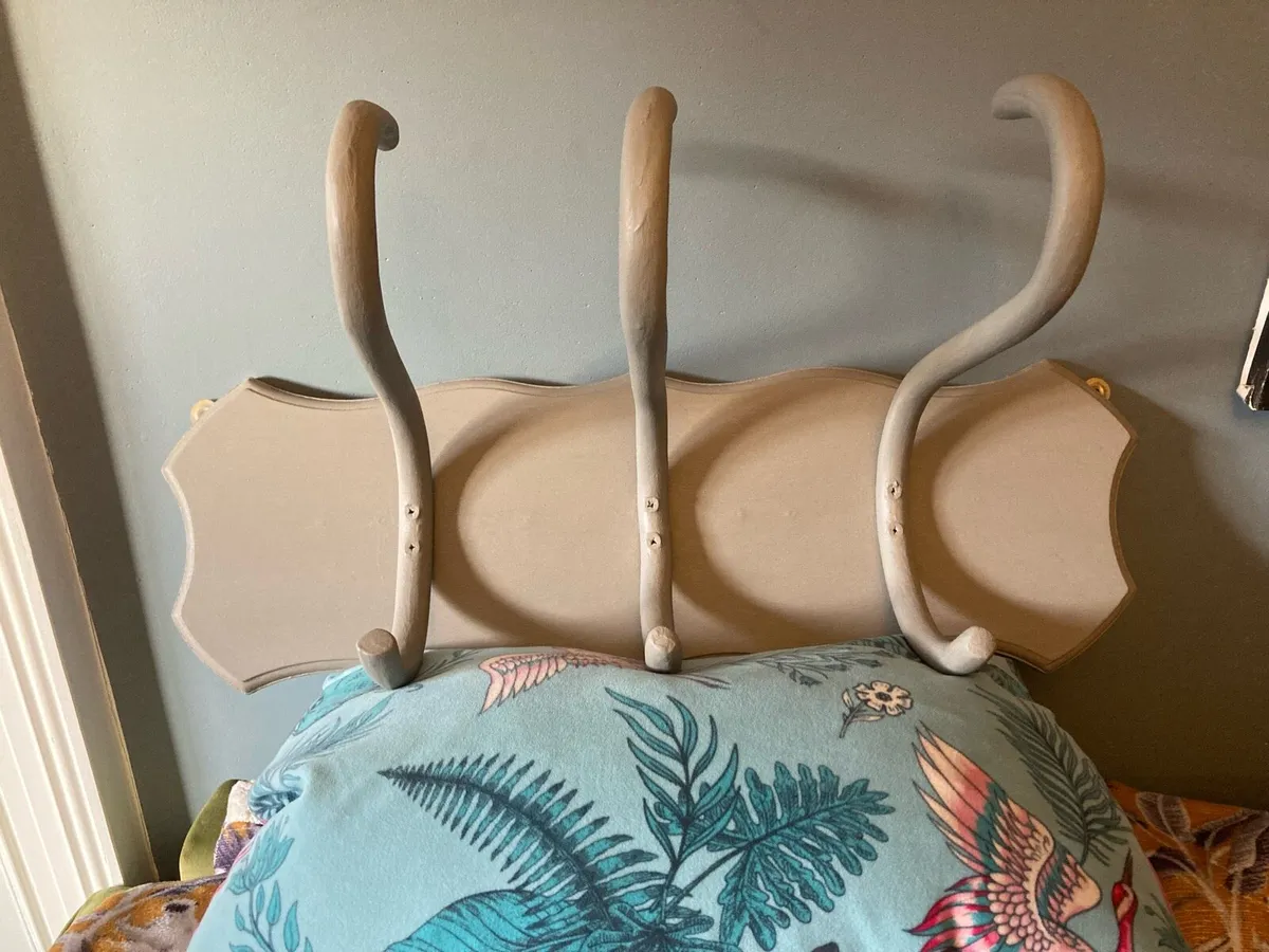 Bentwood Coat Hanger - Image 2