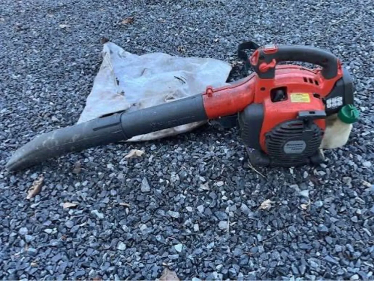Husqvarna heavy duty Leaf blower