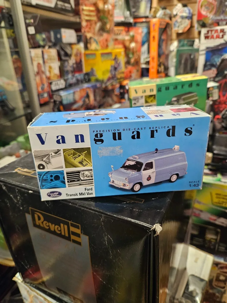 Corgi Vanguards Ford Transit Van