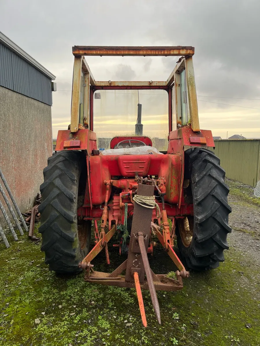 Vintage tractor - Image 3
