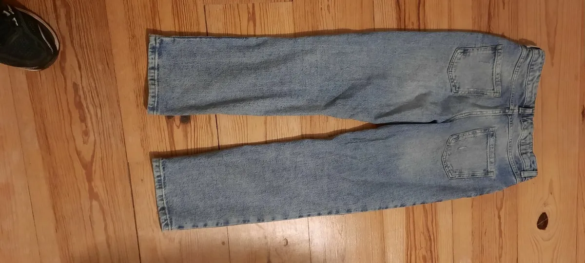 M and S kids jeans with adjustable waist - 10/11yr - Image 2