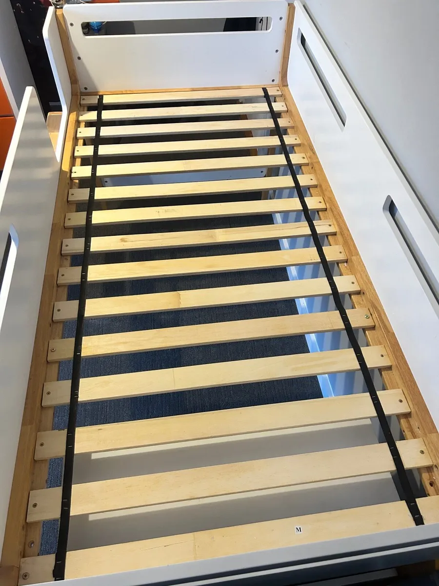 Mid sleeper bed - Image 3