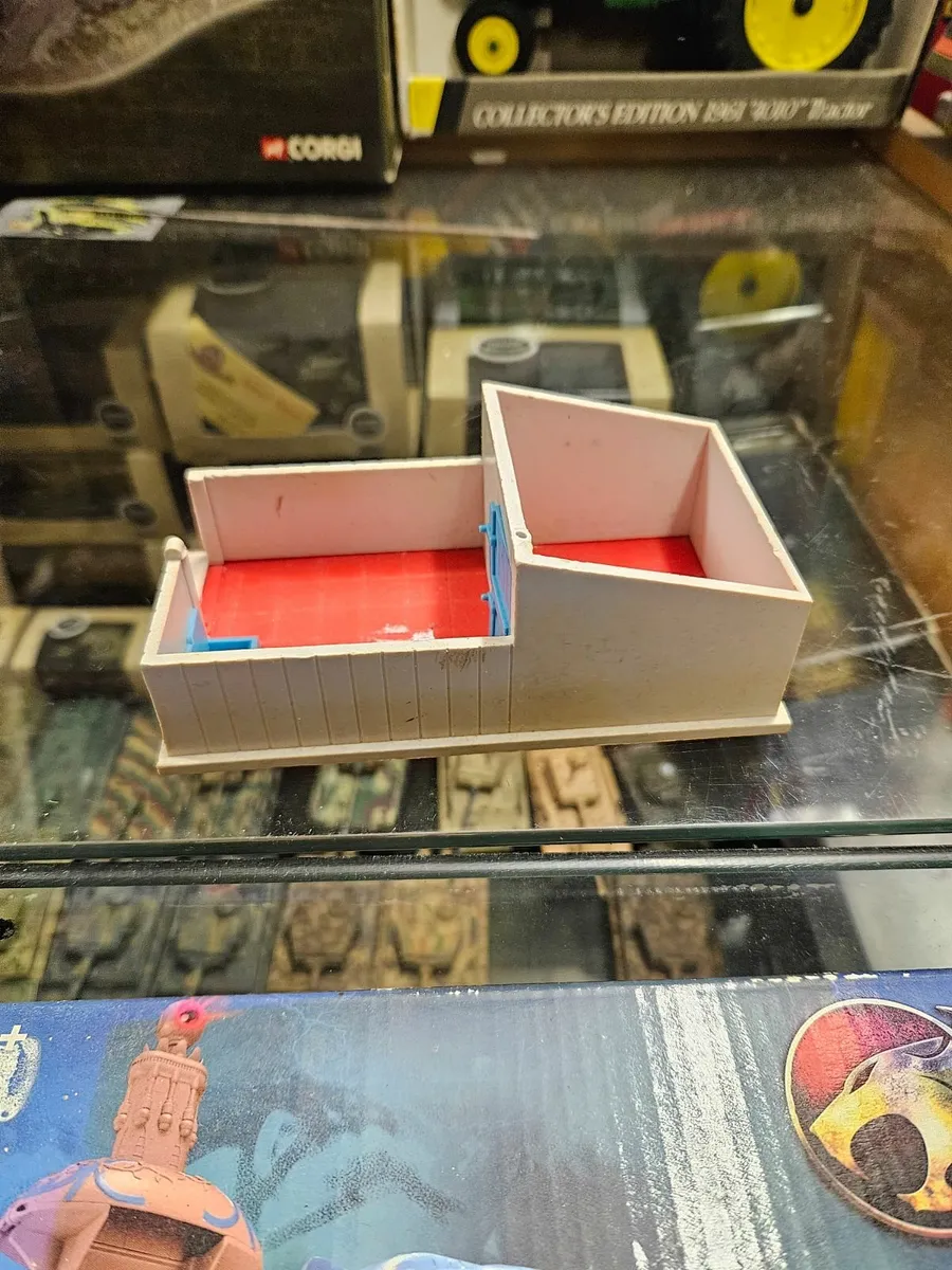 Vintage Britain's 1970's Pig Sty - Image 3