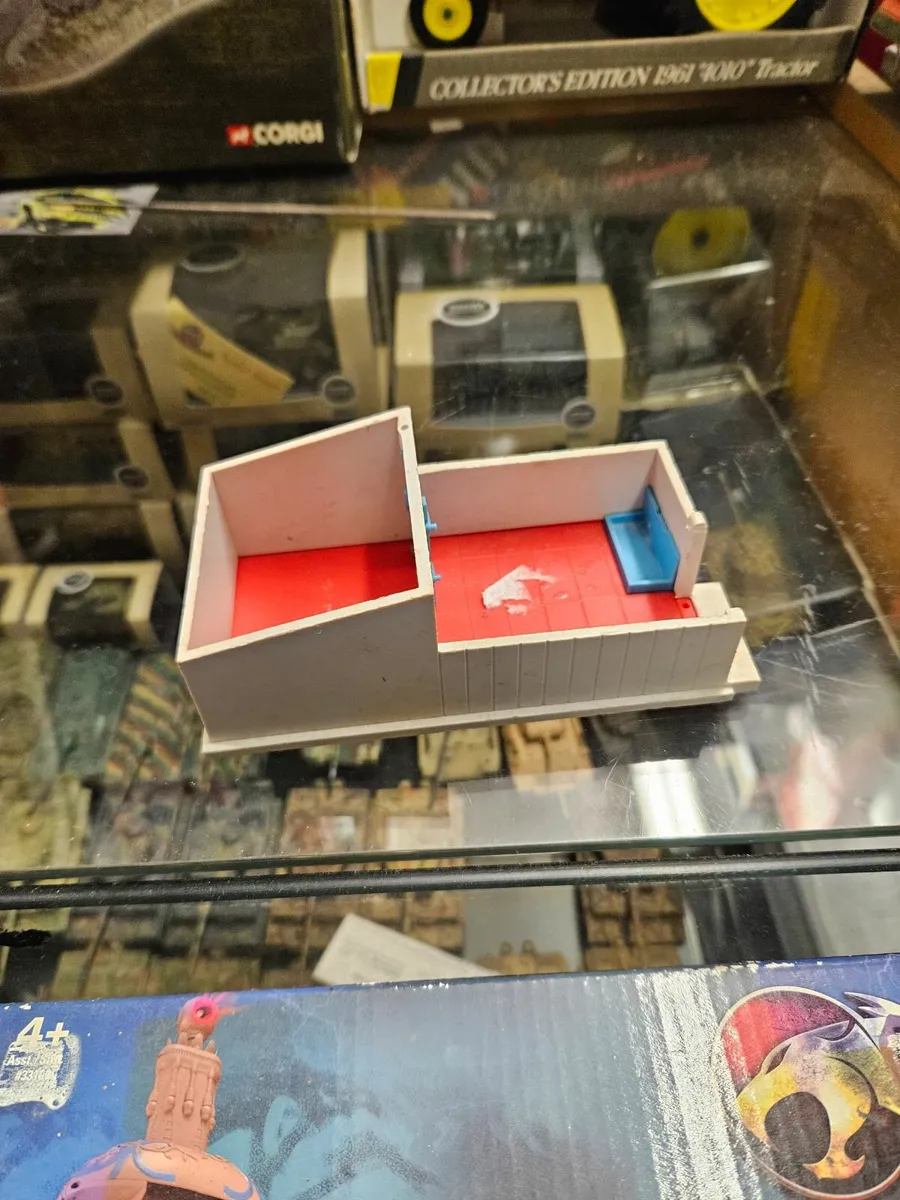 Vintage Britain's 1970's Pig Sty - Image 4