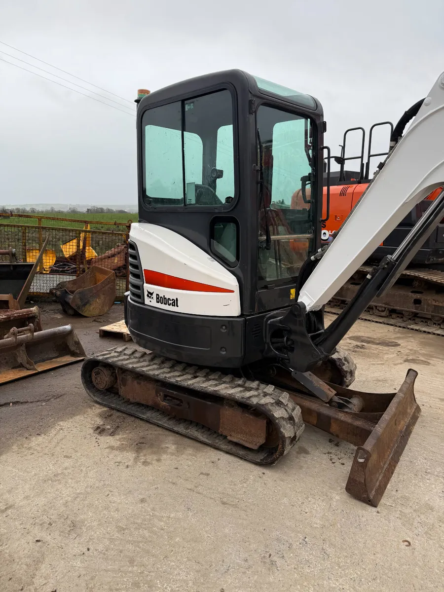 Bobcat E26 - Image 1