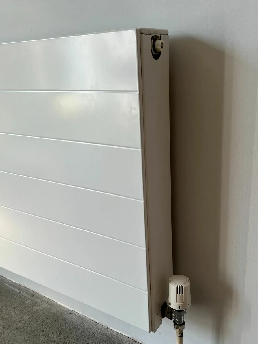 radiator room - Image 2