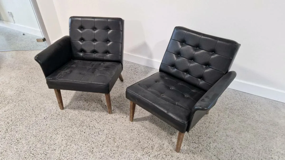 Retro Chairs / Couch - Image 2