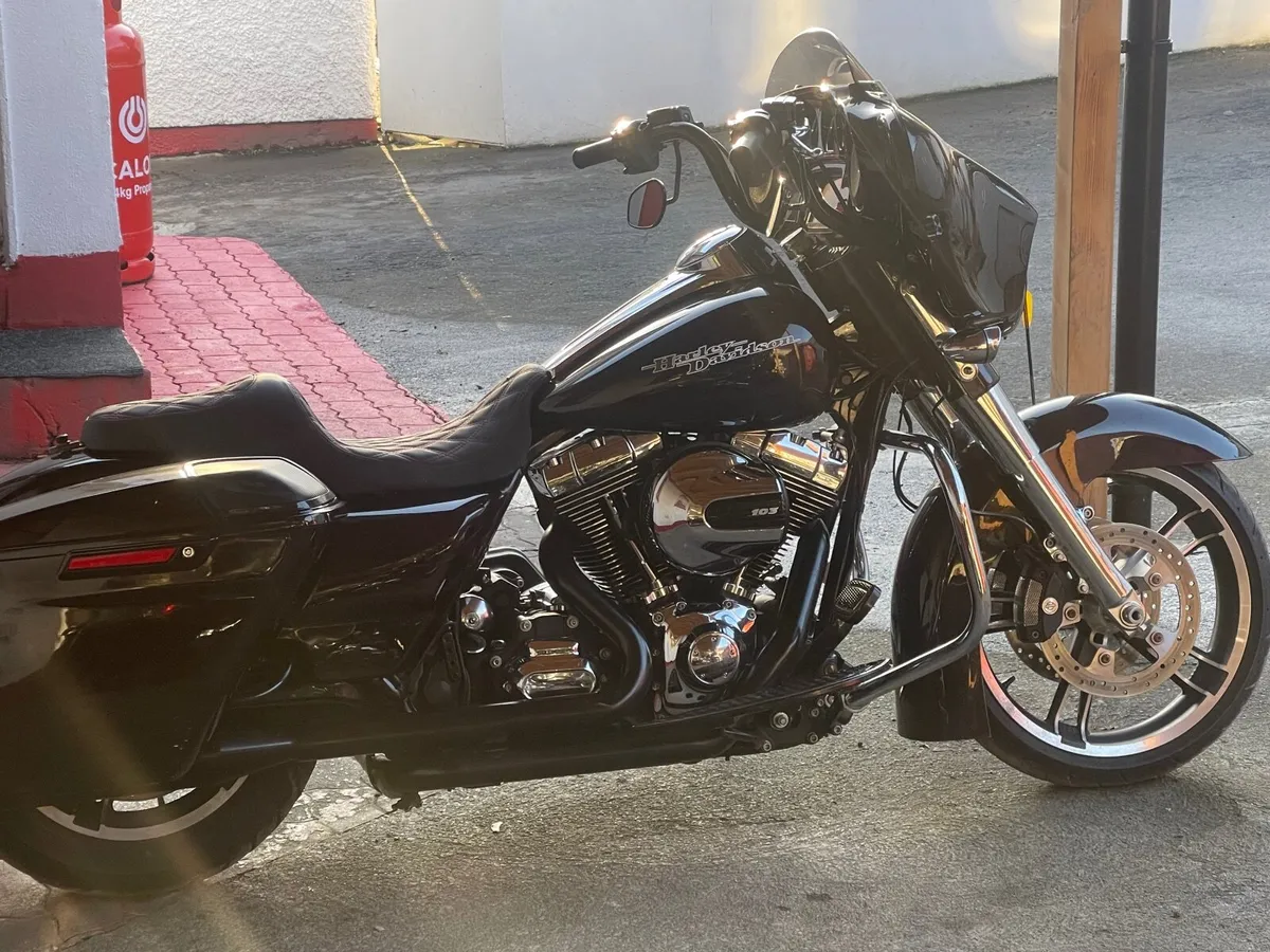 HARLEY DAVIDSON WANTED - Image 3