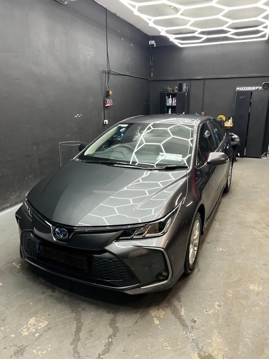 Toyota Corolla Luna - Image 2