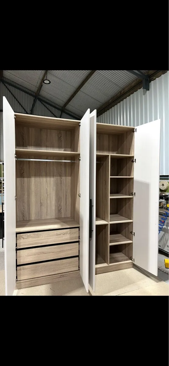 Custom made wardrobes - Image 3
