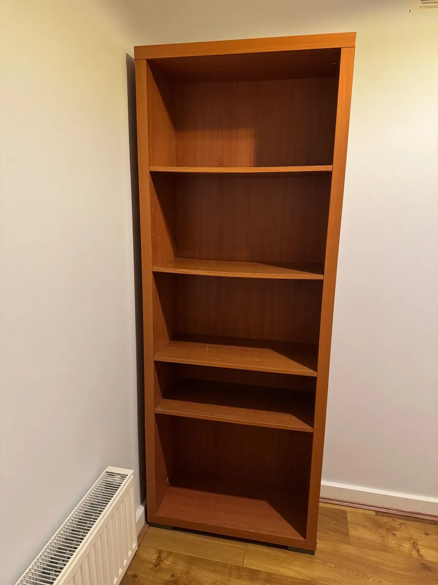 Book shelf - Image 1