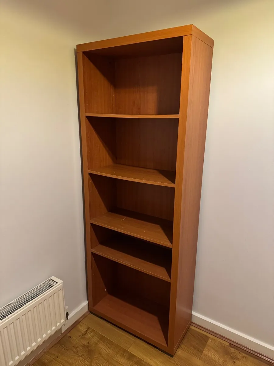 Book shelf - Image 3